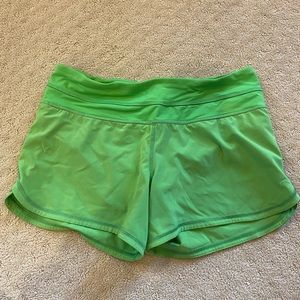 Size 6 lulu Lemon shorts